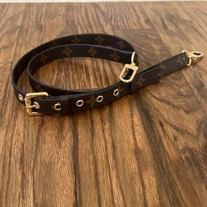 Authentic Louis Vuitton Métis Monogram adjustable strap